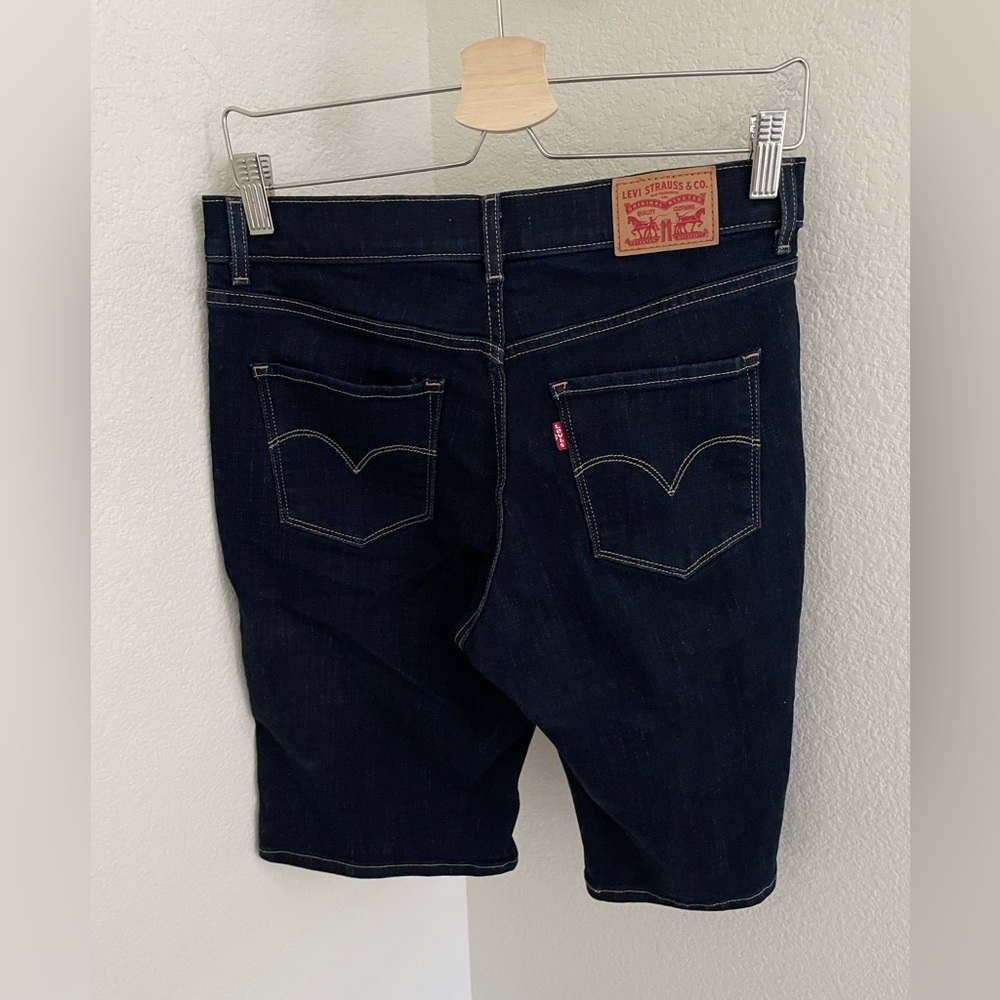 Levi’s classic Bermuda shorts dark wash navy blue size 27 - Picture 4 of 11